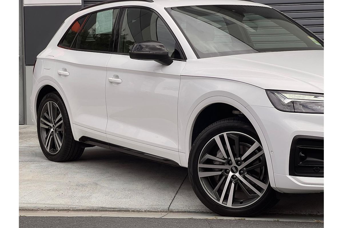 2024 Audi Q5 45 TFSI Sport FY