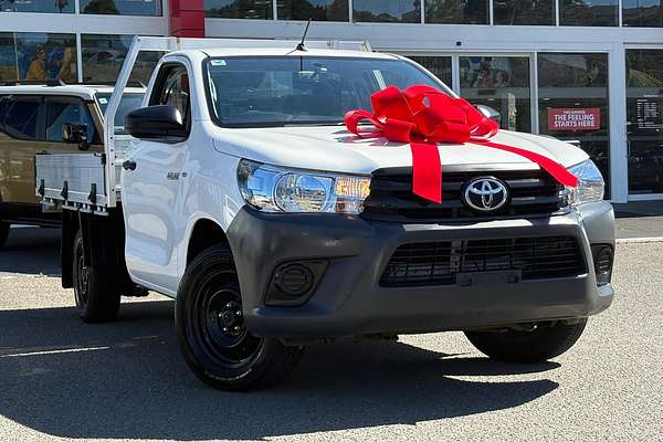 2018 Toyota Hilux Workmate TGN121R Rear Wheel Drive