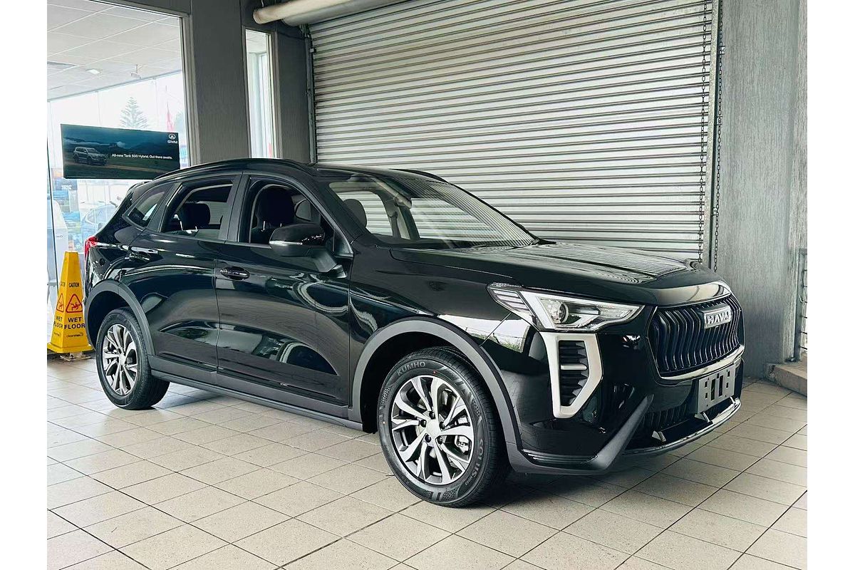 Jolion Facelift Premium Petrol Auto 4x2