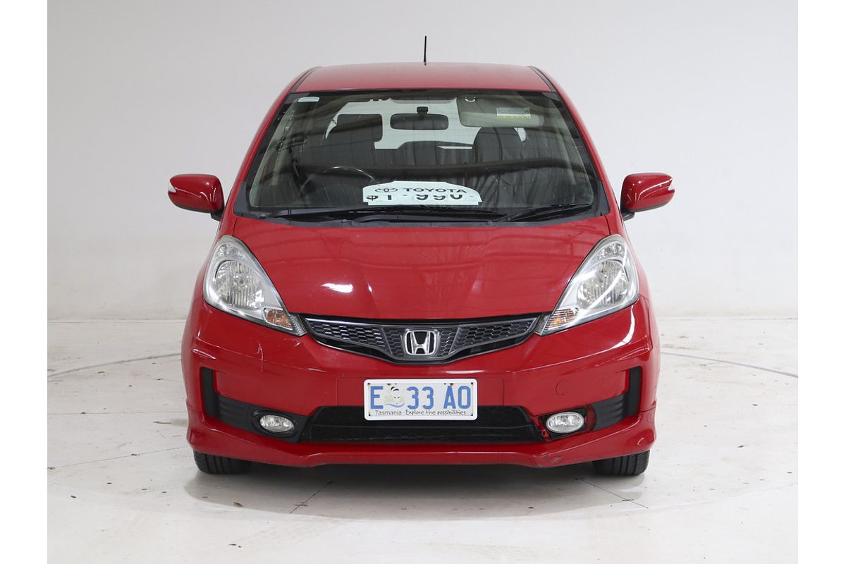2013 Honda JAZZ VIBE-S 5 SP AUTOMATIC 5D HATCHBACK 4CYL 2013 Honda JAZZ VIBE-S 5 SP AUTOMATIC 5D HATCHBACK 4CYL