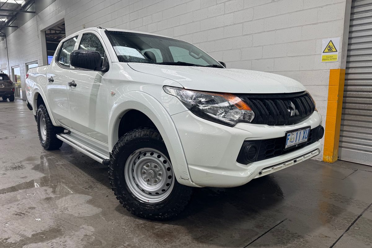 2017 Mitsubishi Triton GLX MQ 4X4