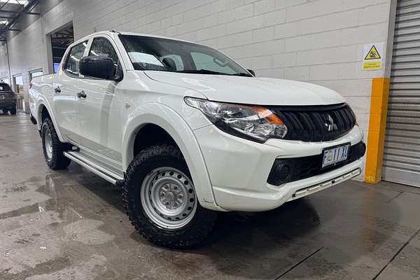 2017 Mitsubishi Triton GLX MQ 4X4