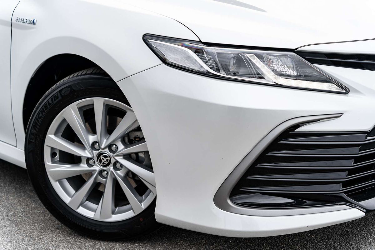 2024 Toyota Camry Ascent AXVH70R