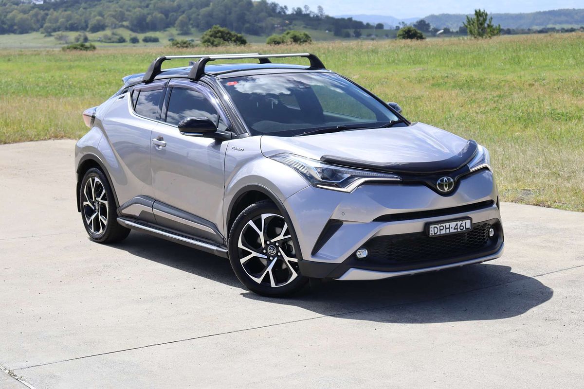 2017 Toyota C-HR NGX50R