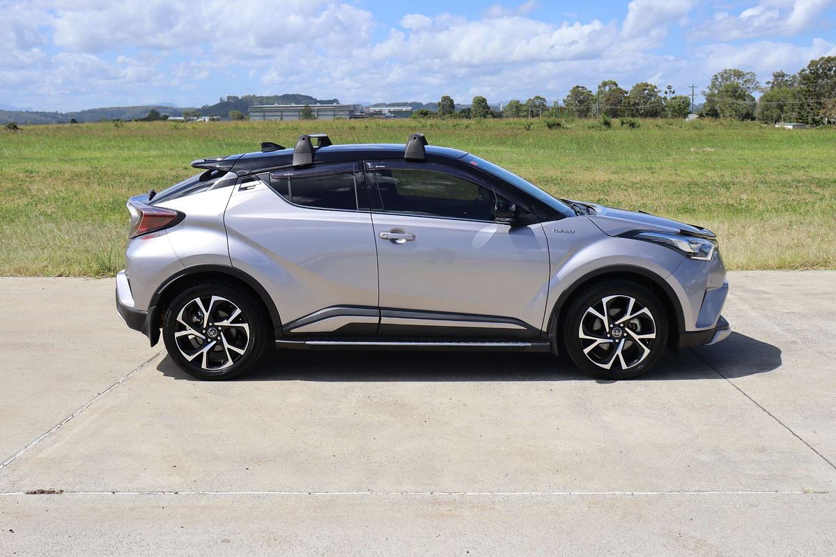 2017 Toyota C-HR NGX50R