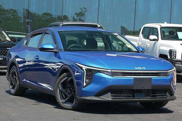 2025 Kia K4 Sport+ CL4m