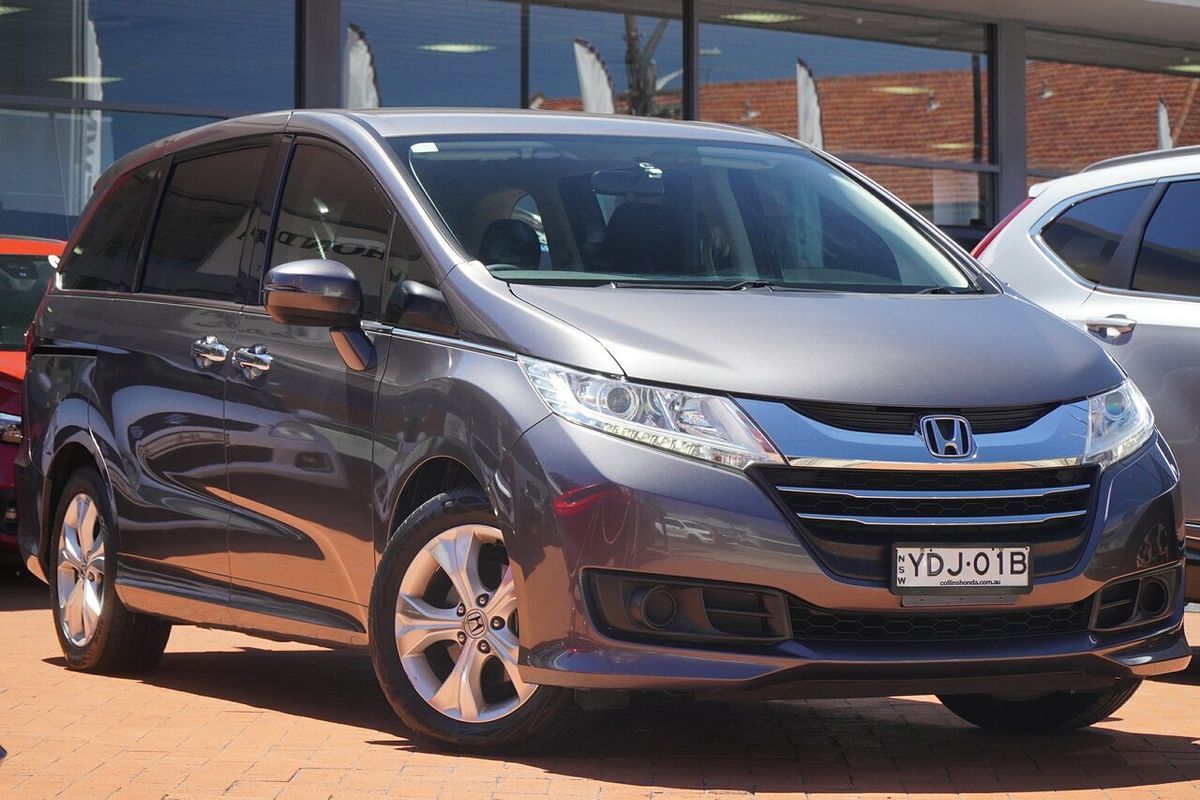 2015 Honda Odyssey VTi 5th Gen