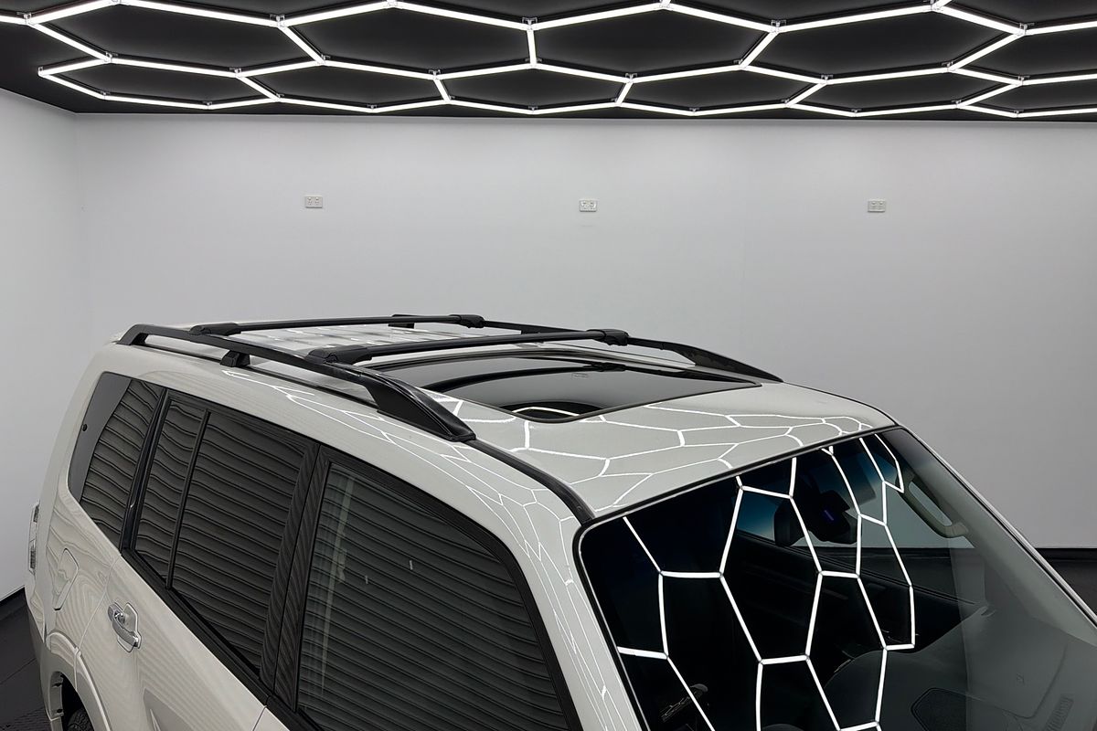 2017 Mitsubishi Pajero Exceed NX