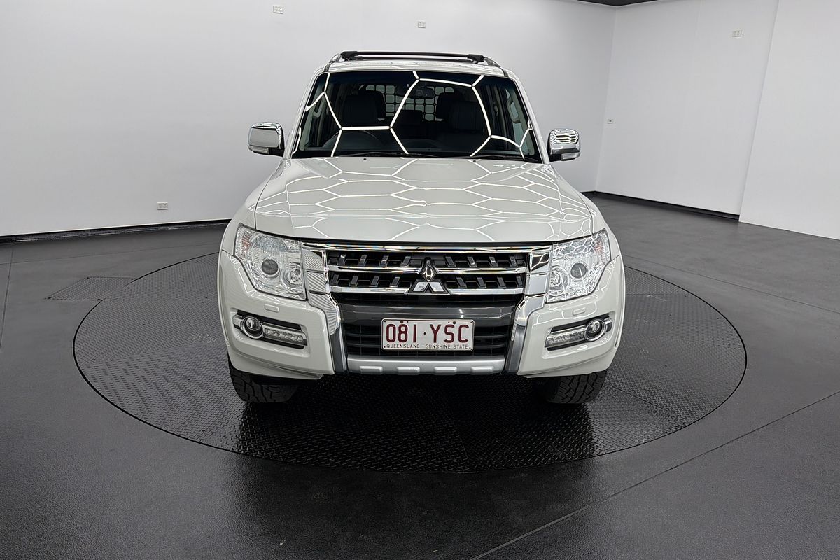 2017 Mitsubishi Pajero Exceed NX