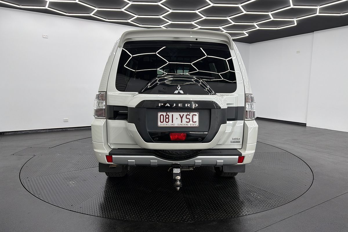 2017 Mitsubishi Pajero Exceed NX