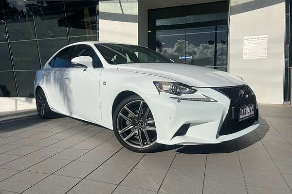 2014 Lexus IS IS300h F Sport AVE30R