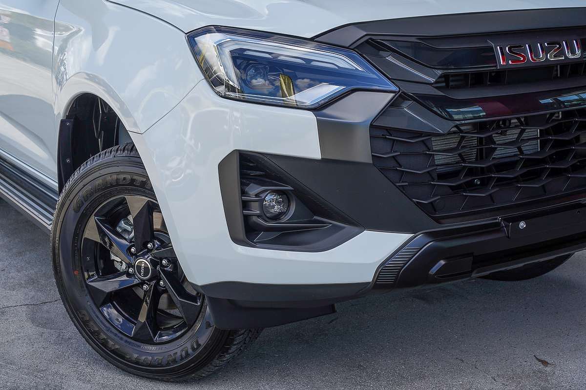 2025 Isuzu D-MAX X-RIDER 4X4