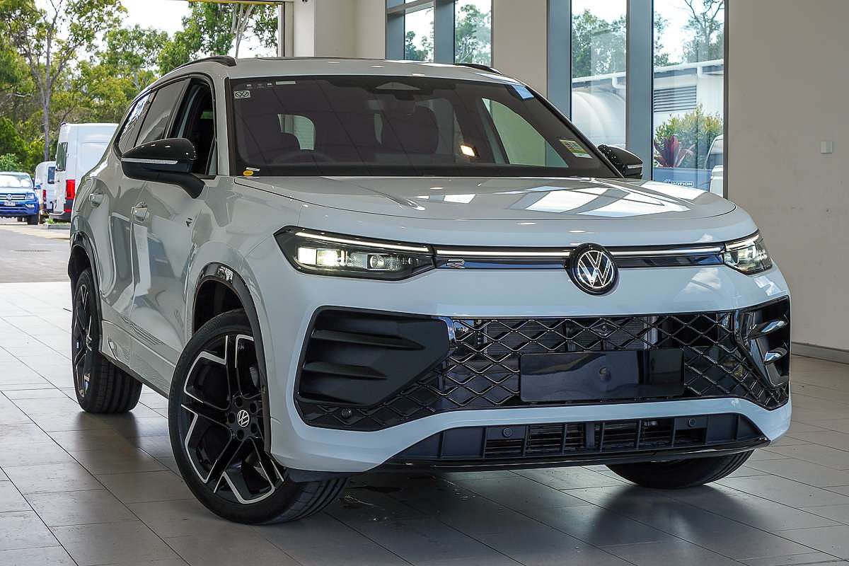 2025 Volkswagen Tayron 195TSI R-Line R4