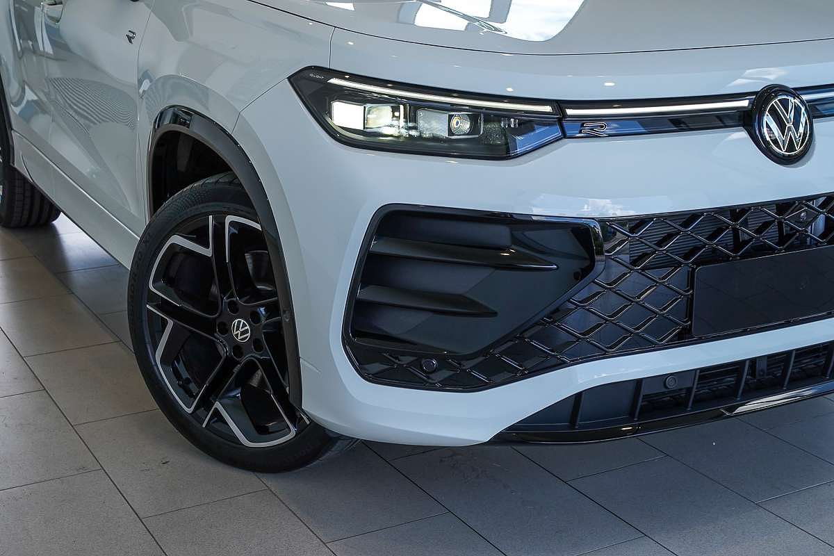 2025 Volkswagen Tayron 195TSI R-Line R4