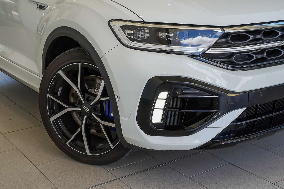 2025 Volkswagen T-Roc R D11