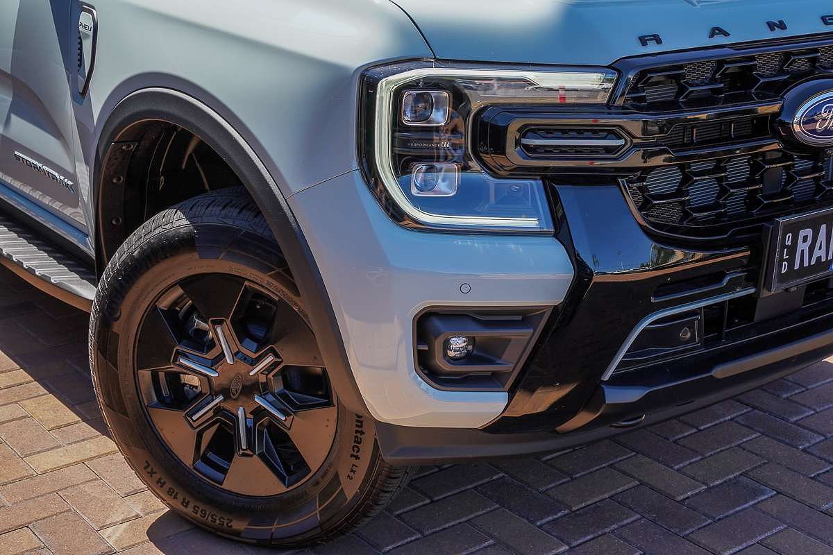 2025 Ford Ranger PHEV Stormtrak 4X4 2.3L