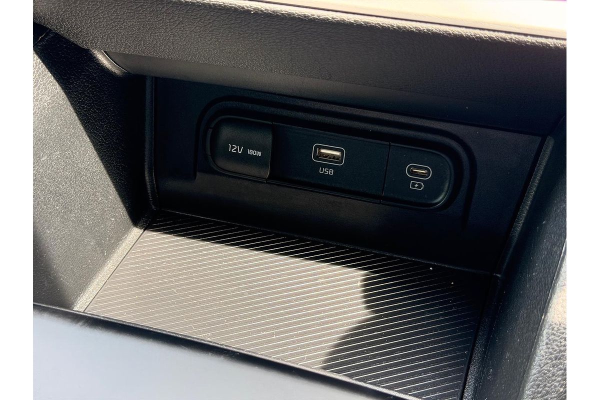 2022 Kia Sportage S NQ5