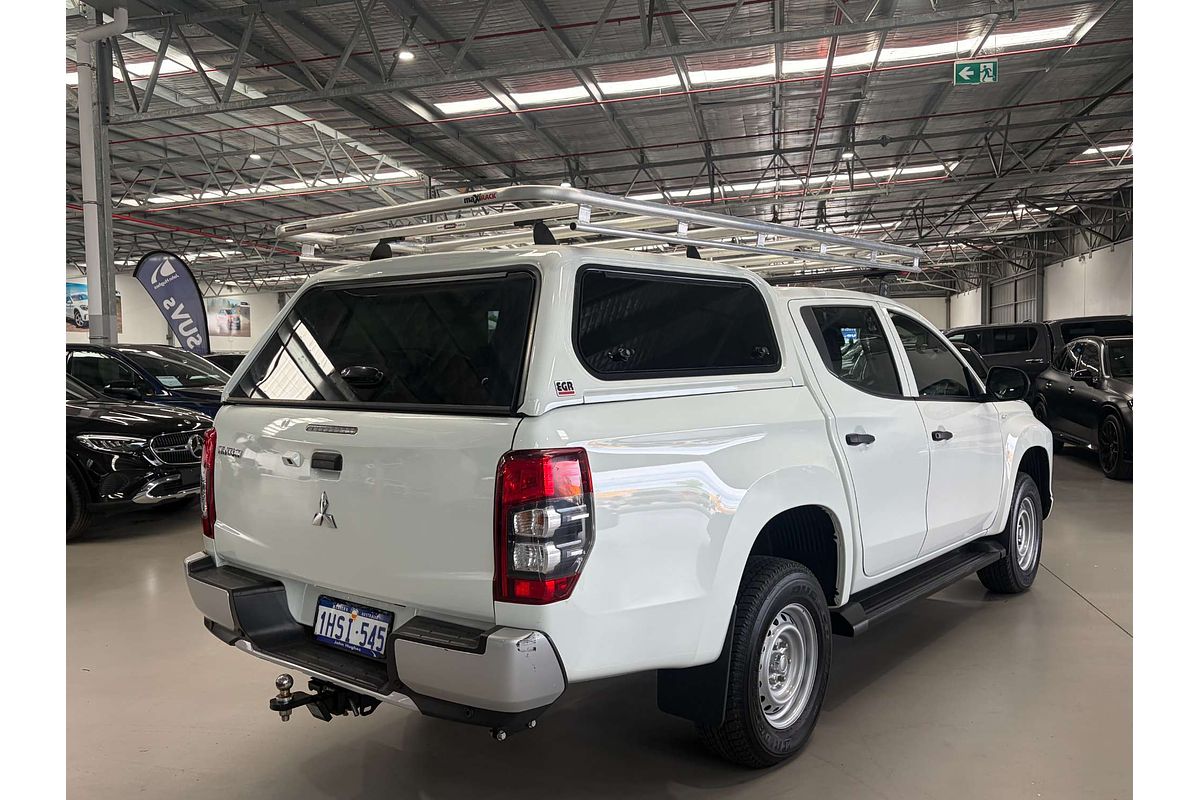 2023 Mitsubishi Triton GLX MR 4X4
