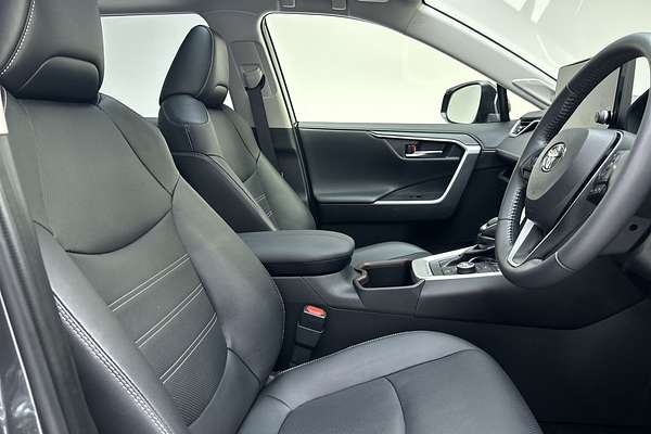 2024 Toyota RAV4 Cruiser AXAH54R thumb-12