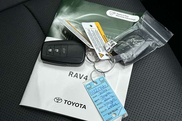 2024 Toyota RAV4 Cruiser AXAH54R thumb-22