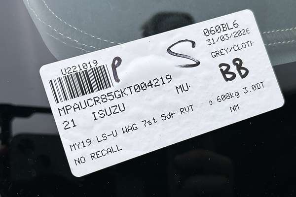 2021 Isuzu MU-X LS-U thumb-23