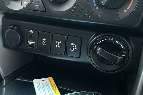 2016 Toyota Fortuner GXL GUN156R thumb-17