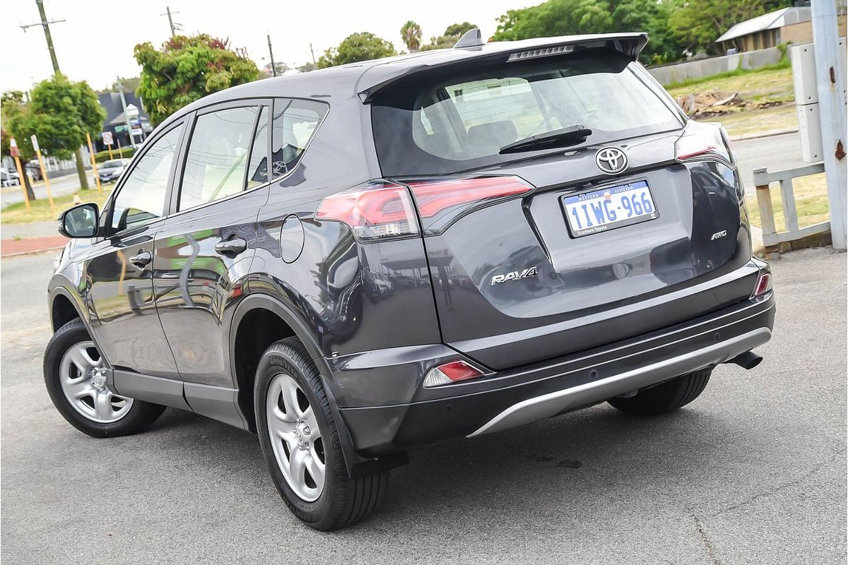 2018 Toyota RAV4 GX ASA44R