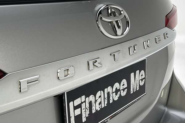 2016 Toyota Fortuner GXL GUN156R thumb-21