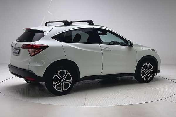 2015 Honda HR-V VTi-L thumb-7