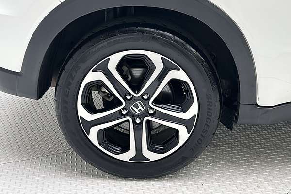 2015 Honda HR-V VTi-L thumb-9