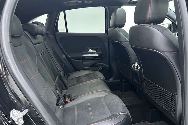 2022 Mercedes-Benz GLA-Class GLA250 H247 thumb-11