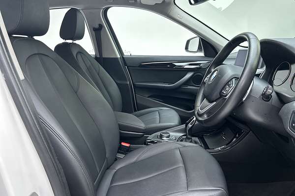 2019 BMW X1 sDrive20i F48 thumb-12