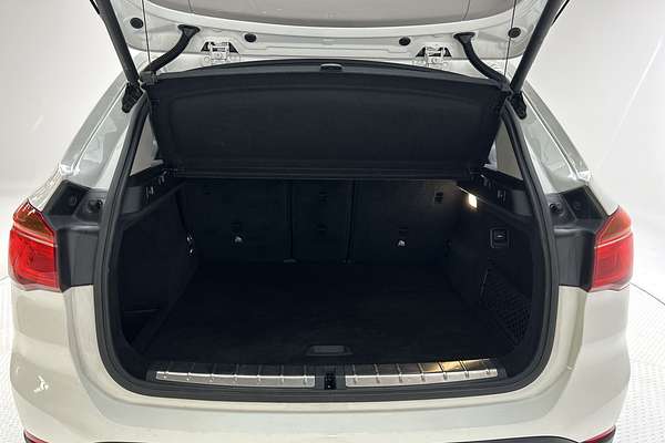 2019 BMW X1 sDrive20i F48 thumb-20