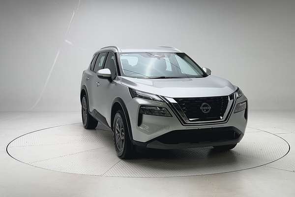 2023 Nissan X-TRAIL ST T33 thumb-4