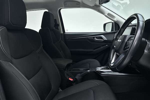 2022 Isuzu D-MAX LS-U 4X4 thumb-12