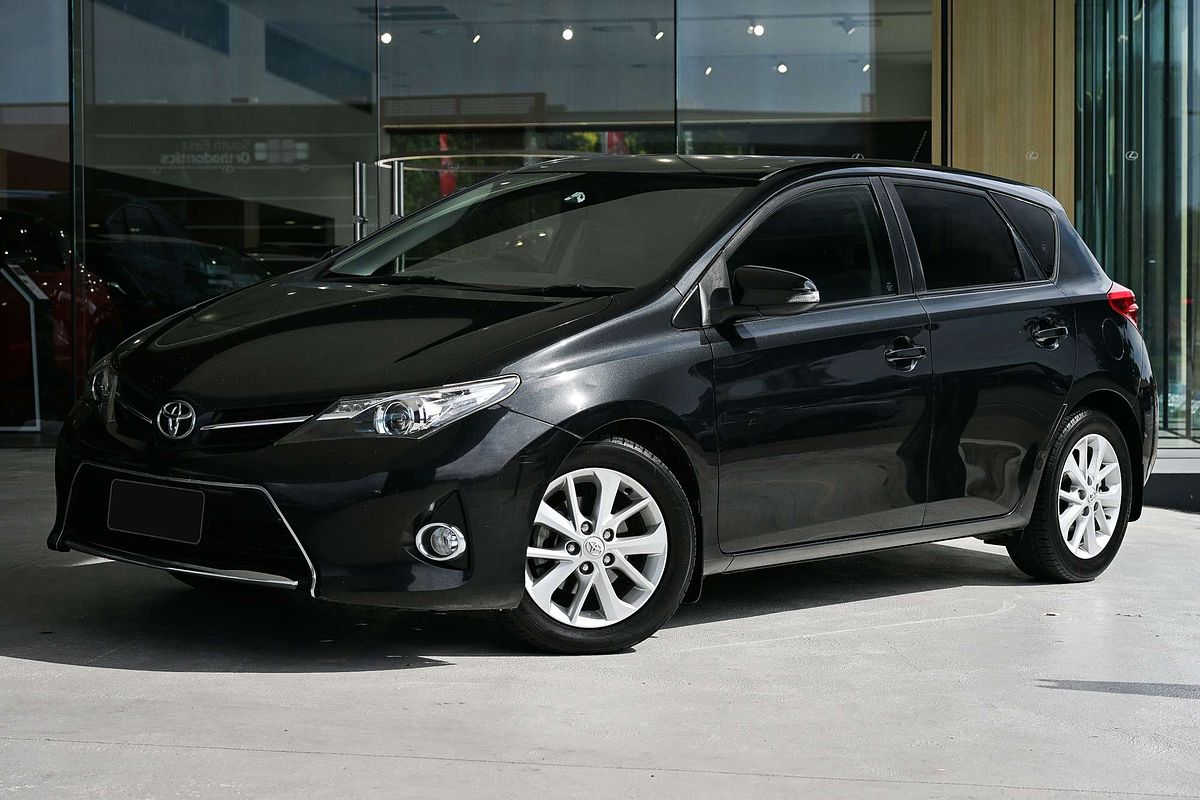 2013 Toyota Corolla Ascent Sport ZRE182R