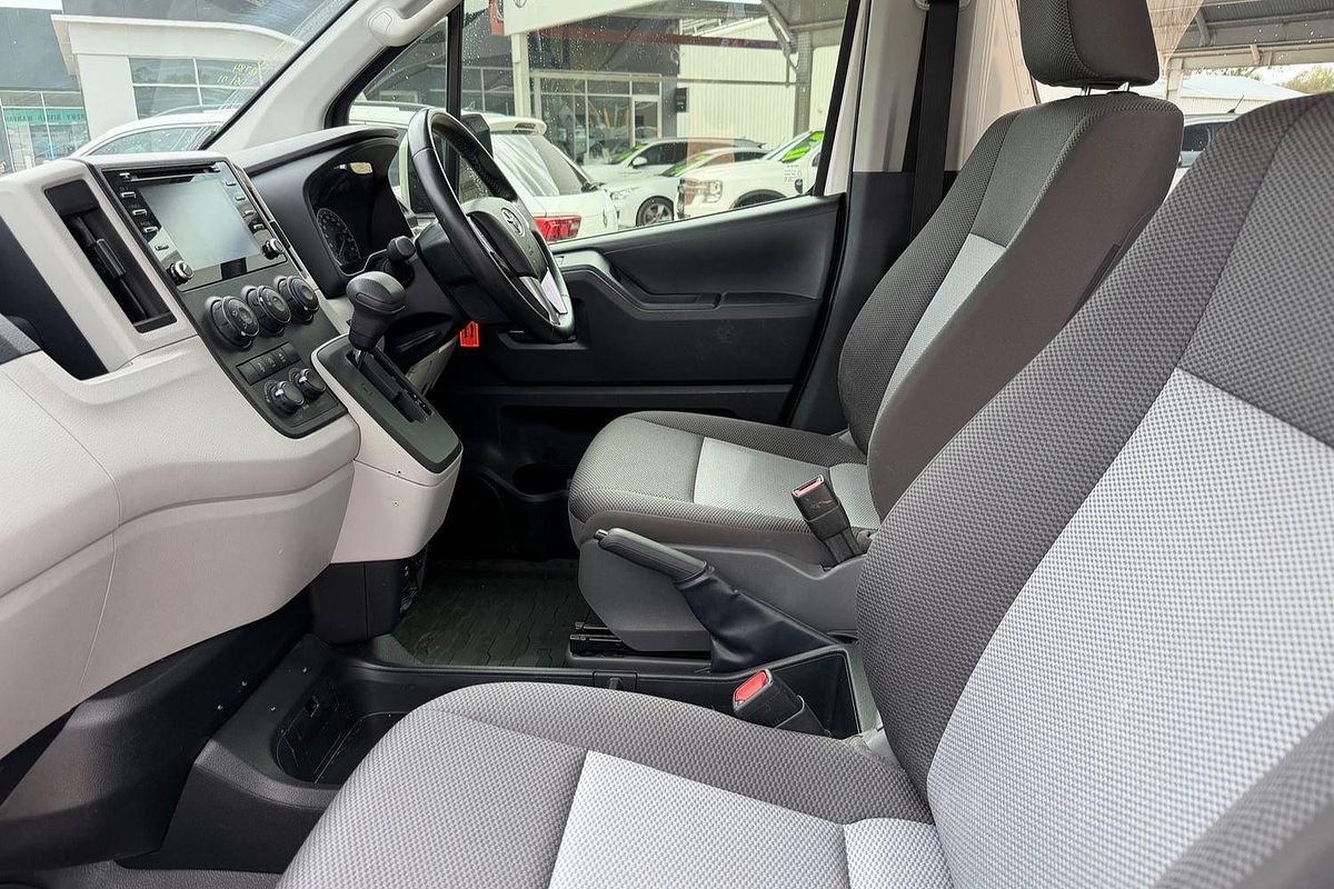 2019 Toyota Hiace Commuter GDH322R ELWB High Roof