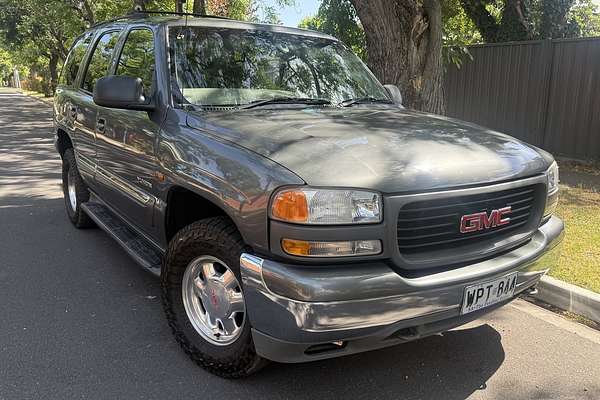 2000 GMC Yukon Denali Xl