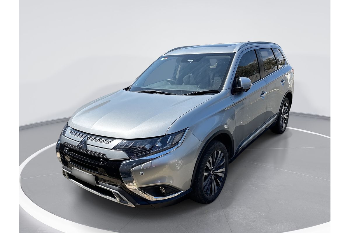 2019 Mitsubishi Outlander Exceed ZL