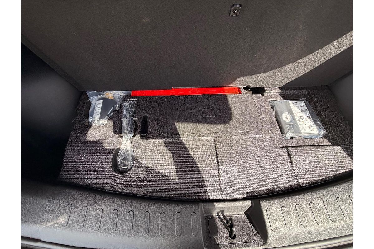 2022 GWM Jolion Ultra Hybrid A01