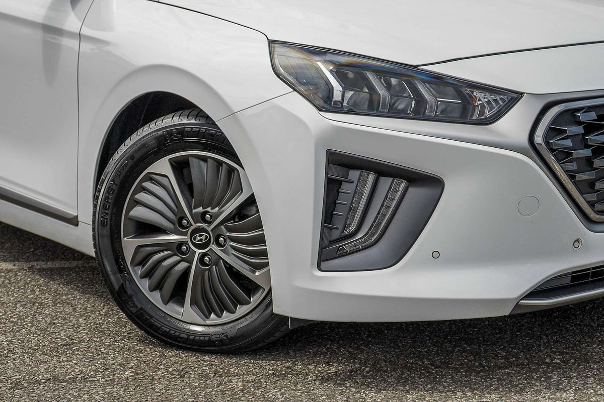 2022 Hyundai IONIQ Plug-in Premium AE.V4