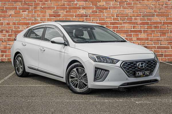 2022 Hyundai IONIQ Plug-in Premium AE.V4