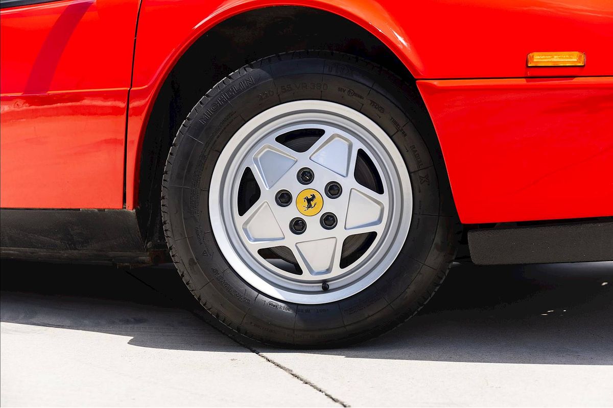 1988 Ferrari Mondial