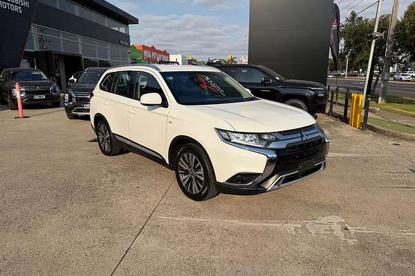 2019 Mitsubishi Outlander ES ZL