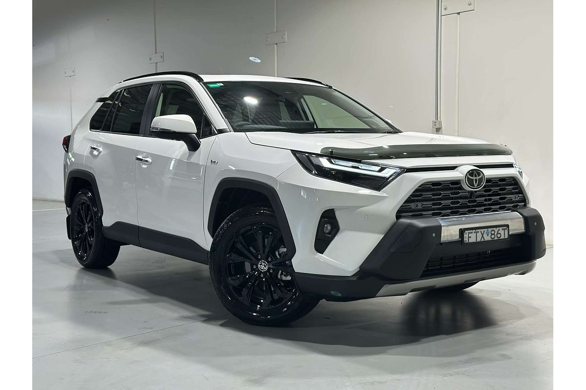 2025 Toyota RAV4 Cruiser AXAH52R