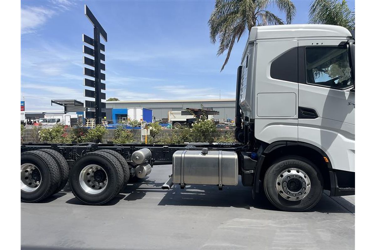 2024 Iveco S-Way AS230 6x4