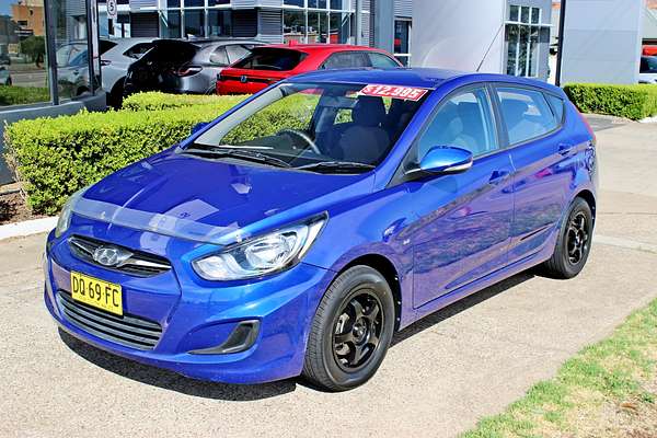 2012 Hyundai Accent Active RB