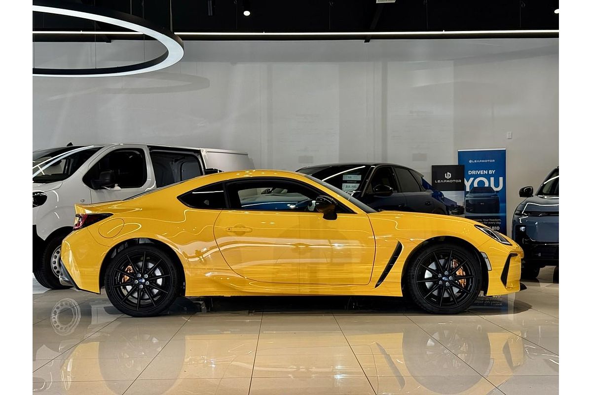 2025 Subaru BRZ tS ZD8