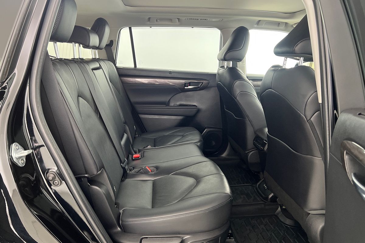 2023 Toyota Kluger Grande AXUH78R