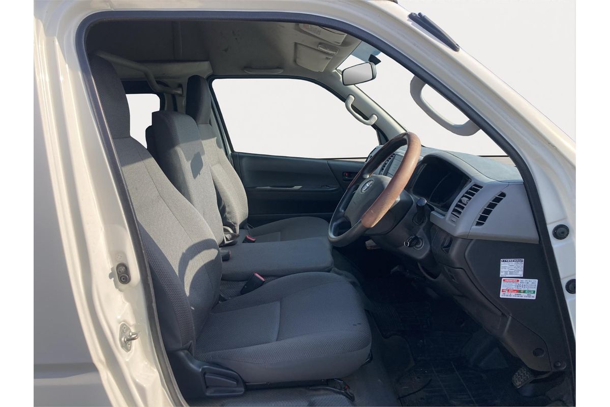 2012 Toyota Hiace Long DX